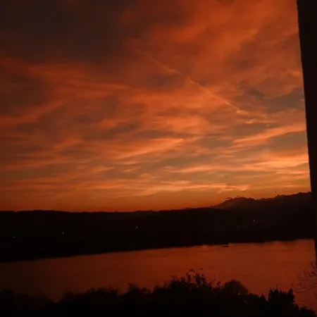 Sunset Con Balcone Vista *
