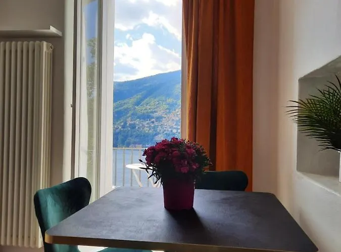 Le Luci Sul Di Apartament Blevio