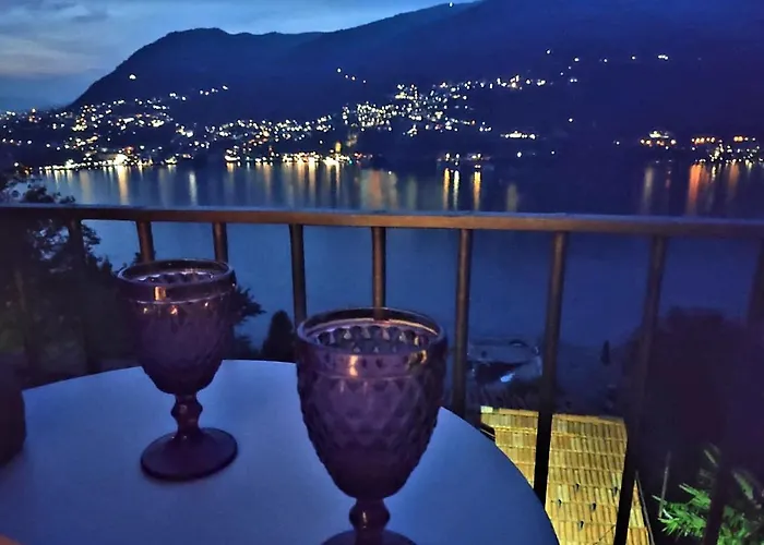 Le Luci Sul Di Apartament Blevio